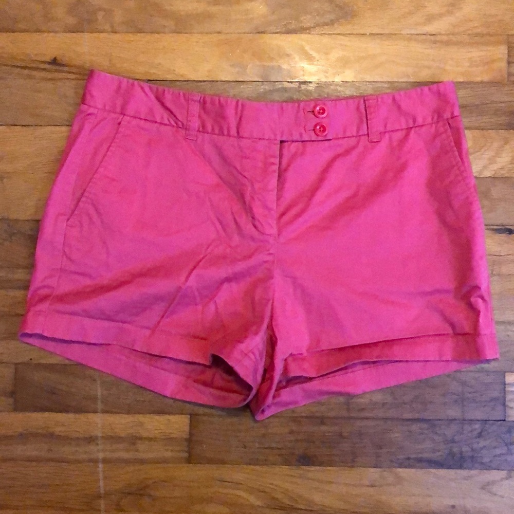 NWOT Vineyard Vines coral size 12 shorts